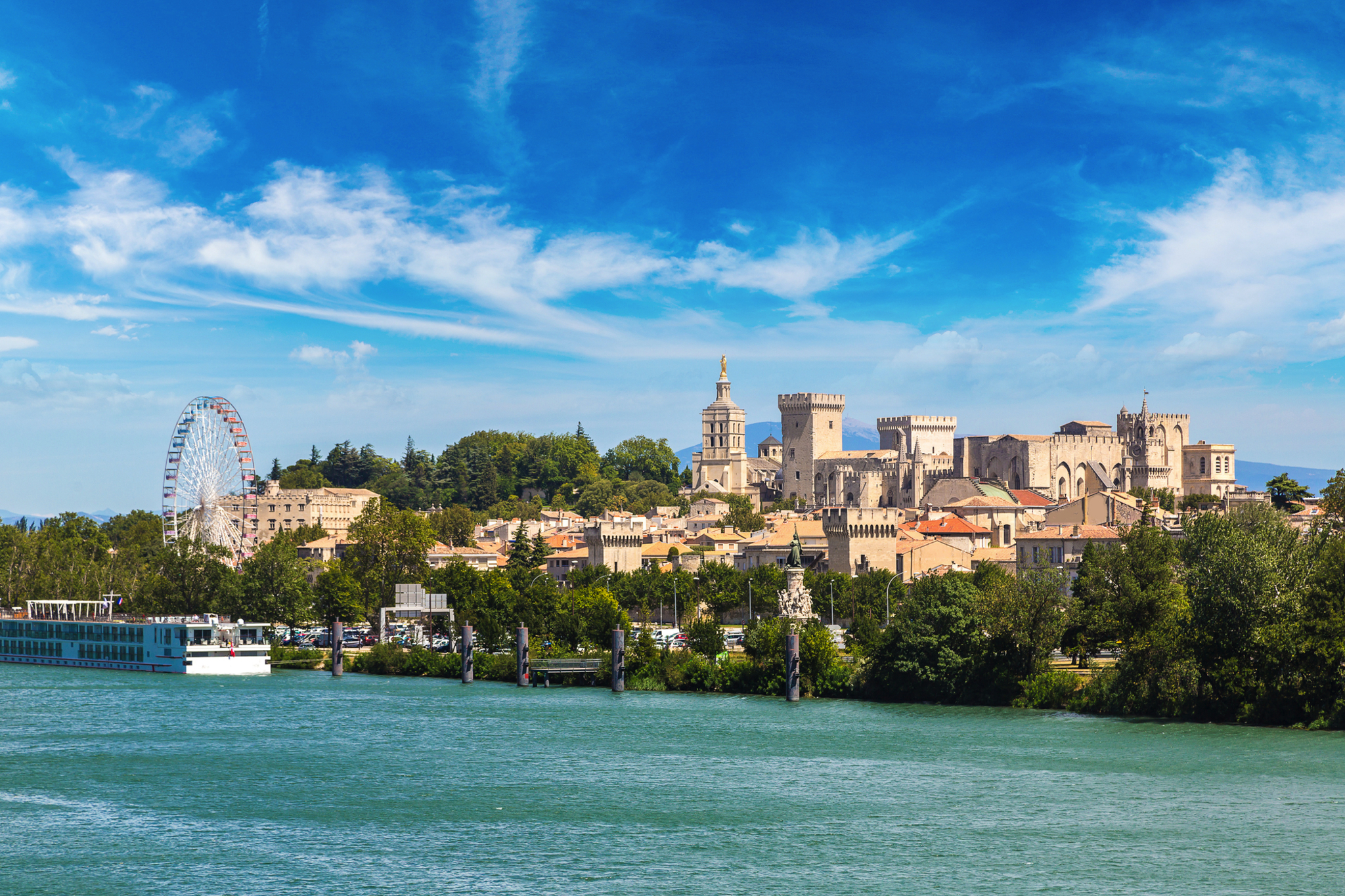 Papstpalast und Rhône in Avignon Papstpalast und Rhône in Avignon Bild