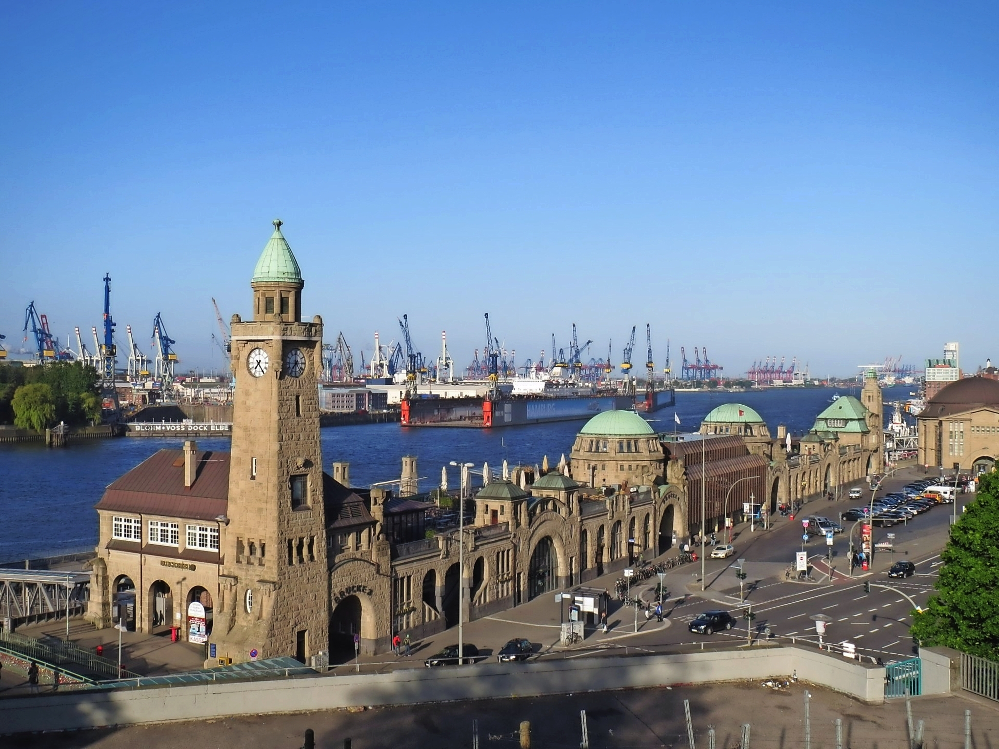 Landungsbrücken in Hamburg Landungsbrücken in Hamburg Bild