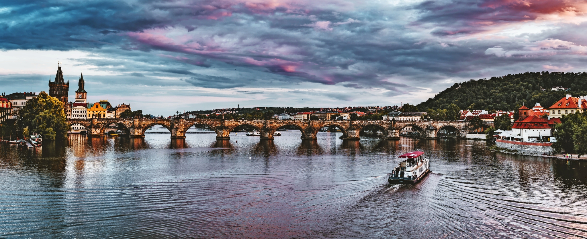 Karlsbrücke in Prag, Tschechien Karlsbrücke in Prag, Tschechien Bild