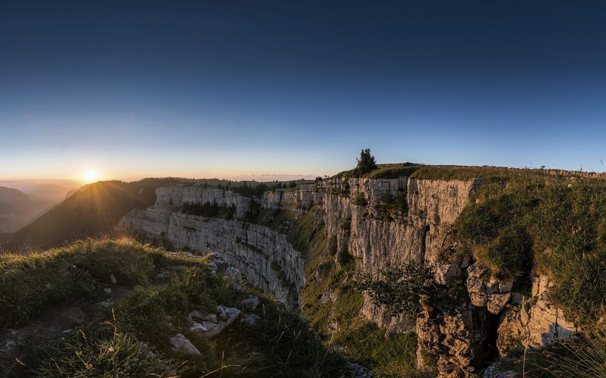 Creux du Van Creux du Van Bild