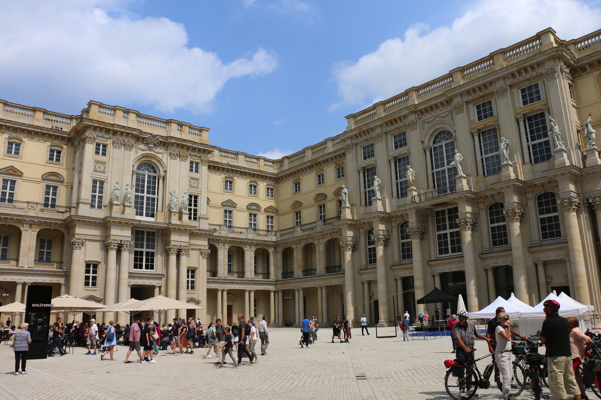 Humboldt-Forum, Schlüterhof Humboldt-Forum, Schlüterhof Bild
