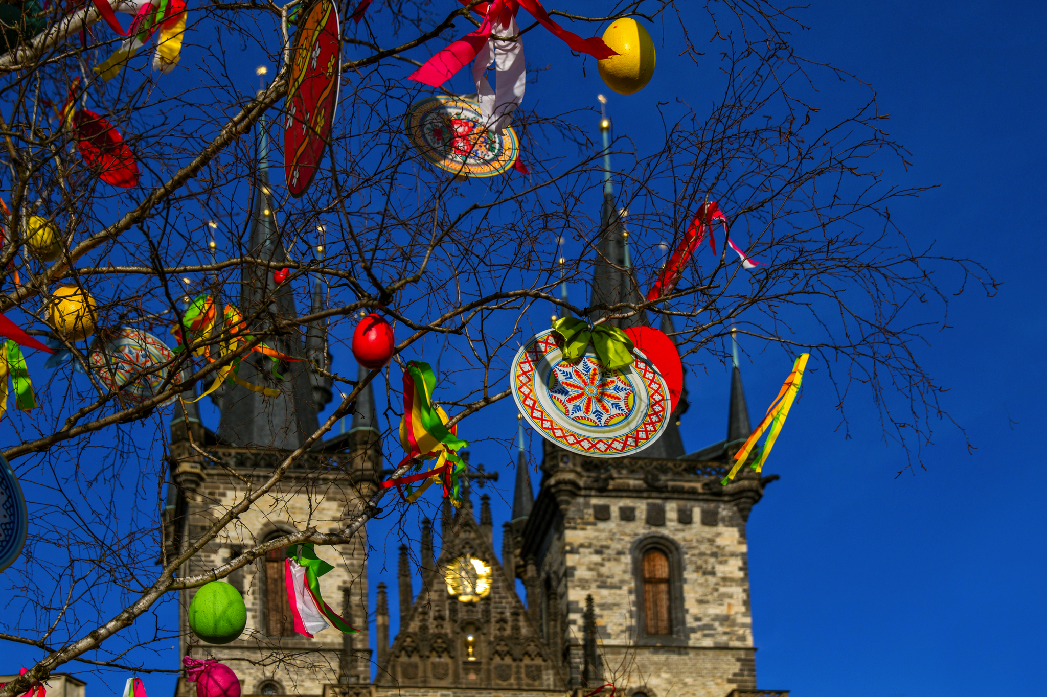 Teynkirche zur Osterzeit Teynkirche zur Osterzeit Bild