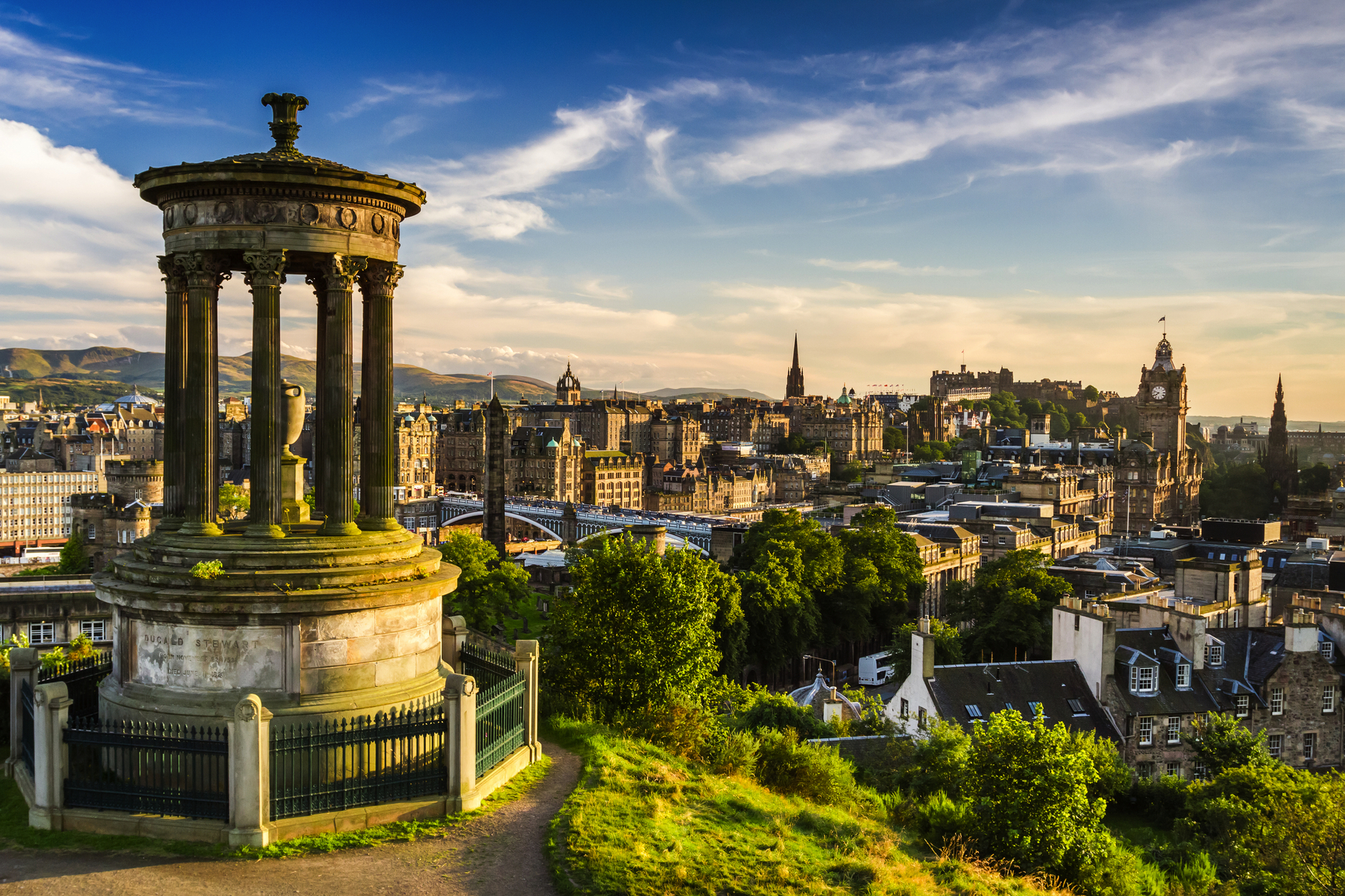 Calton Hill in Edinburgh Calton Hill in Edinburgh Bild