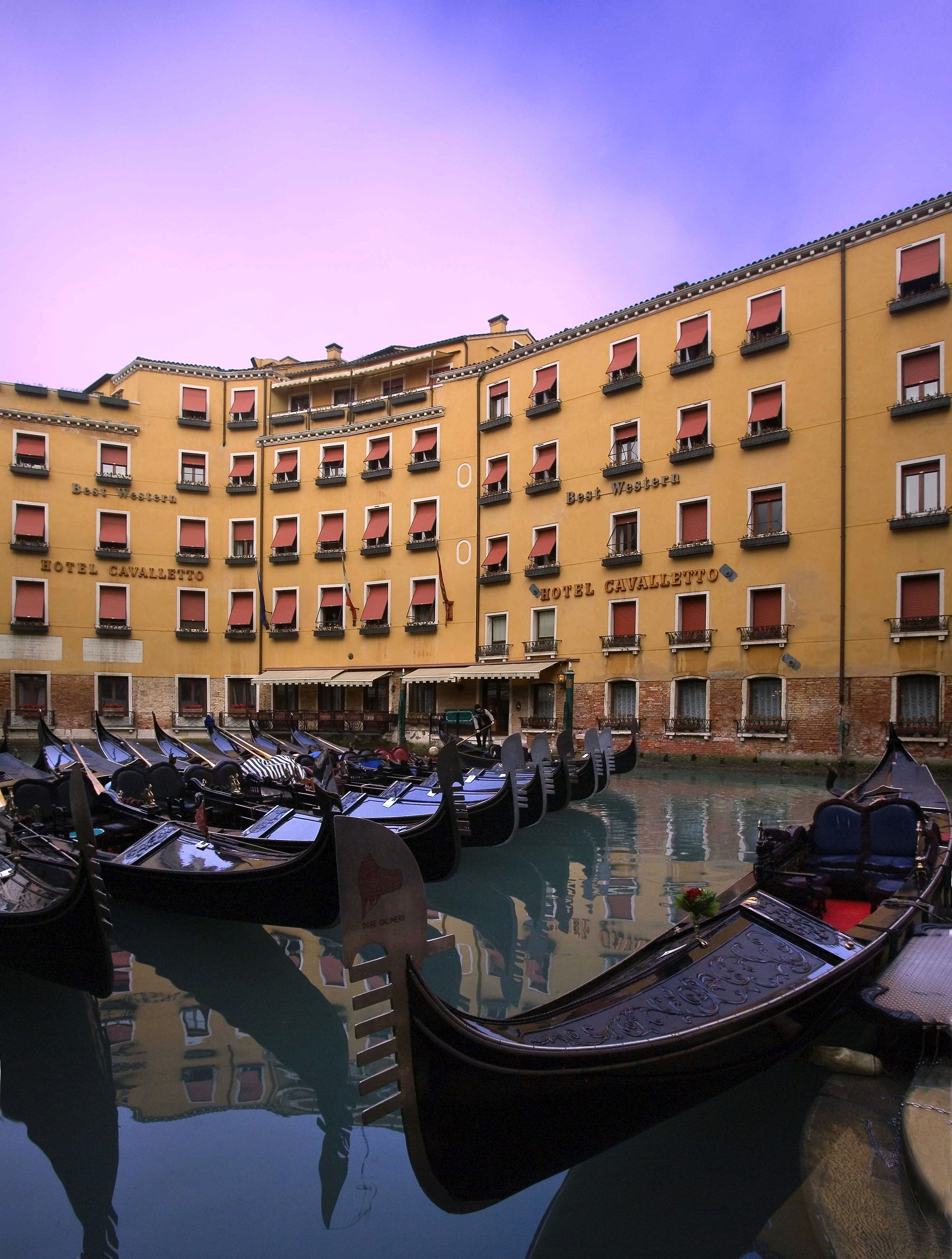 Venedig, Hotel Cavalletto & Doge Orseolo mit Gondelhafen Venedig, Hotel Cavalletto & Doge Orseolo mit Gondelhafen Bild