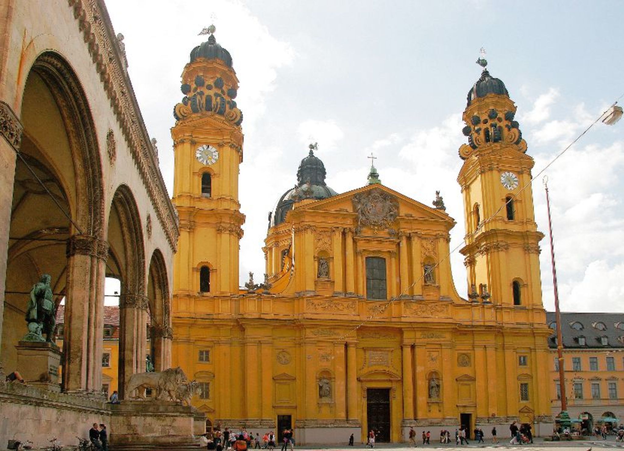 Theatinerkirche München Theatinerkirche München Bild