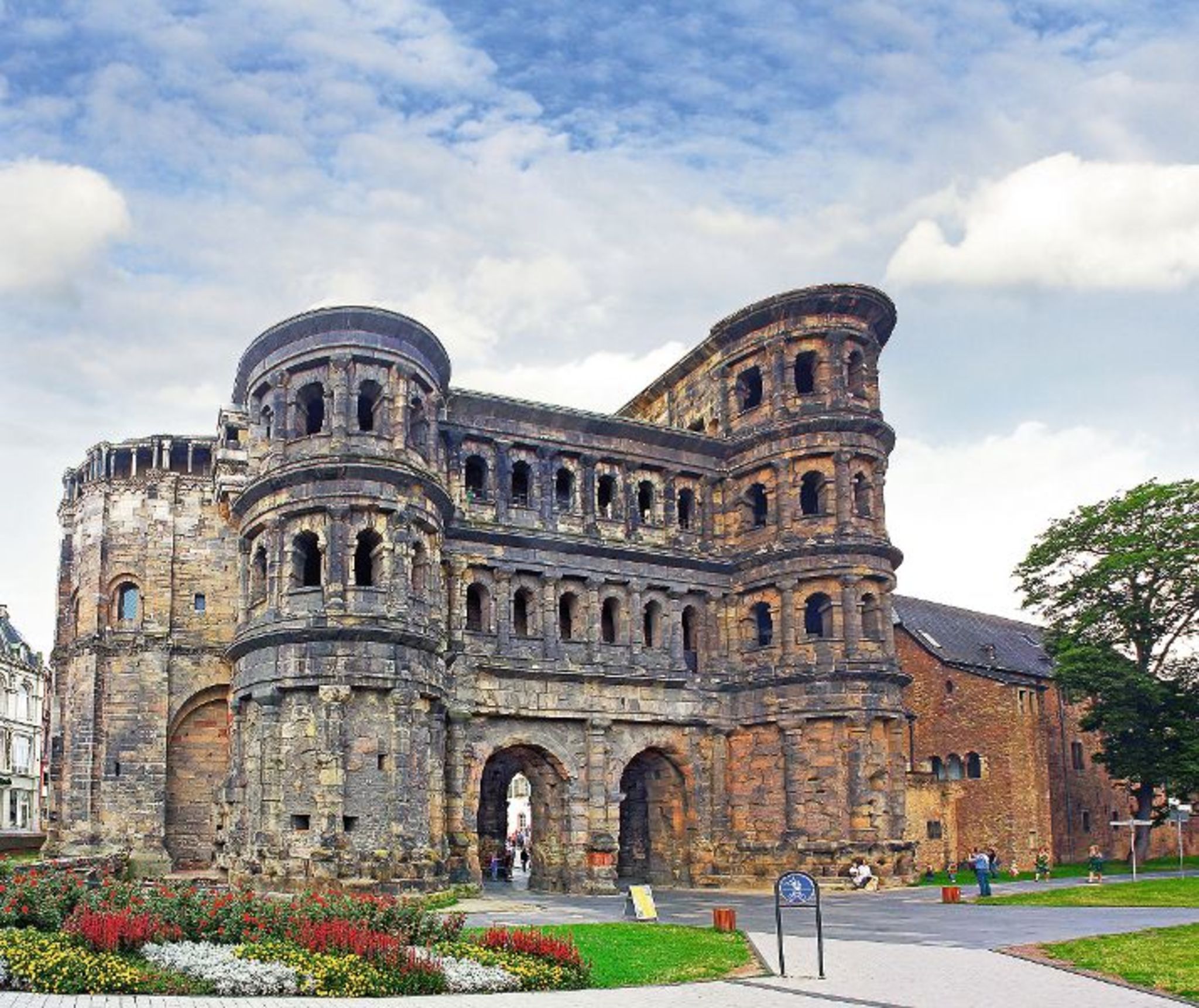 Porta Nigra in Trier, UNESCO Weltkulturerbe Porta Nigra in Trier, UNESCO Weltkulturerbe Bild