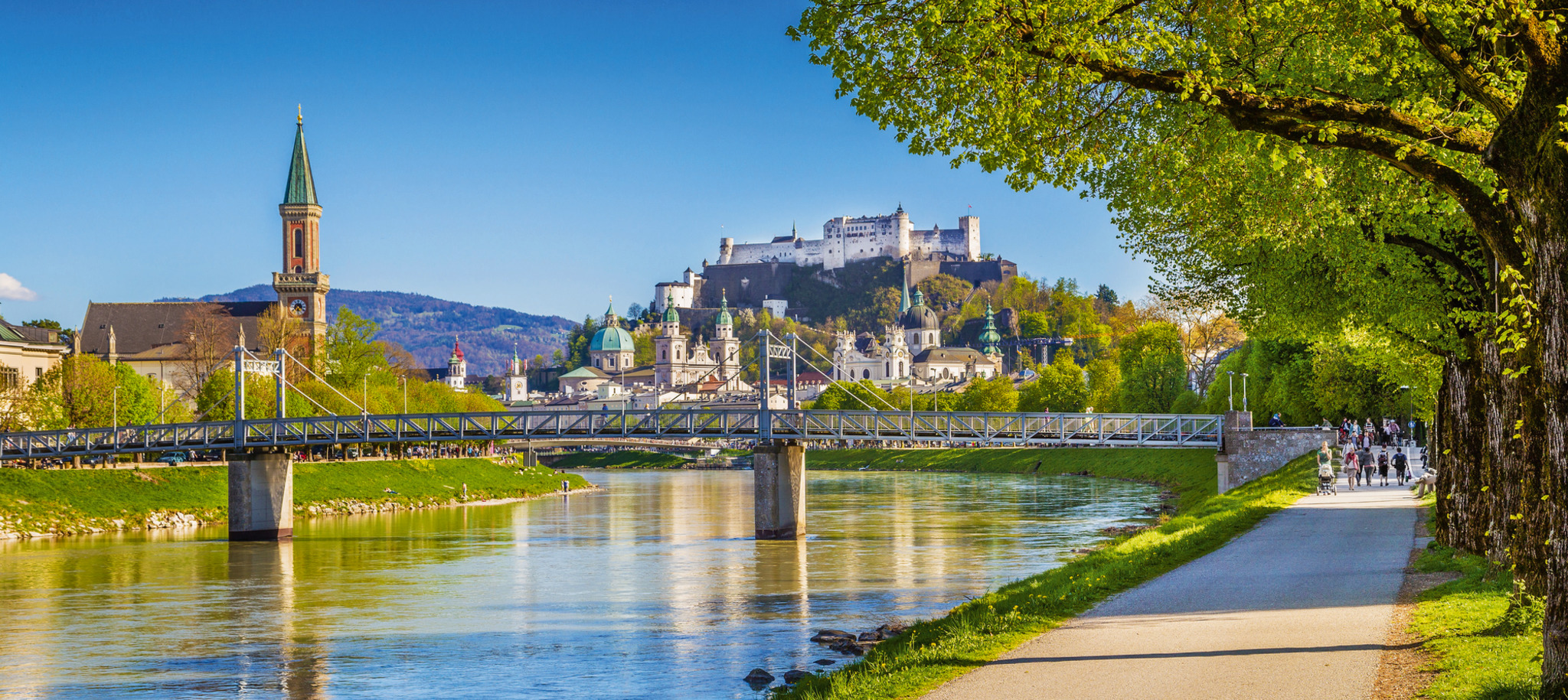 Historische Stadt Salzburg mit Salzach Historische Stadt Salzburg mit Salzach Bild