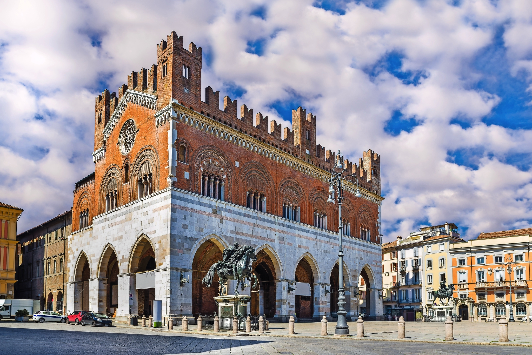 Gemeindehaus Piacenza Gemeindehaus Piacenza Bild